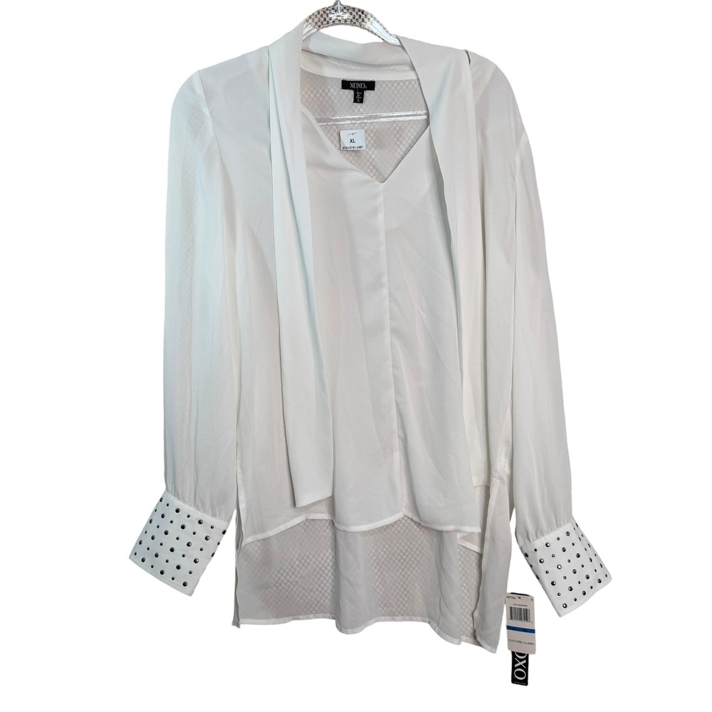 XOXO Culture Clash White Long Sleeve V-Neck Blouse Studded Cuffs XL NWT